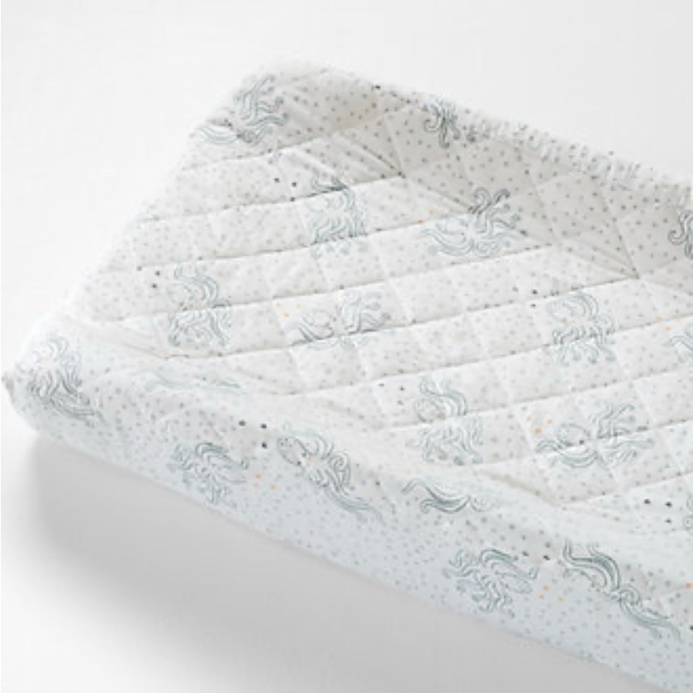 Crate & Barrel- Aquatic Life organic Crib Fitted Sheet & Changing Pad Cover